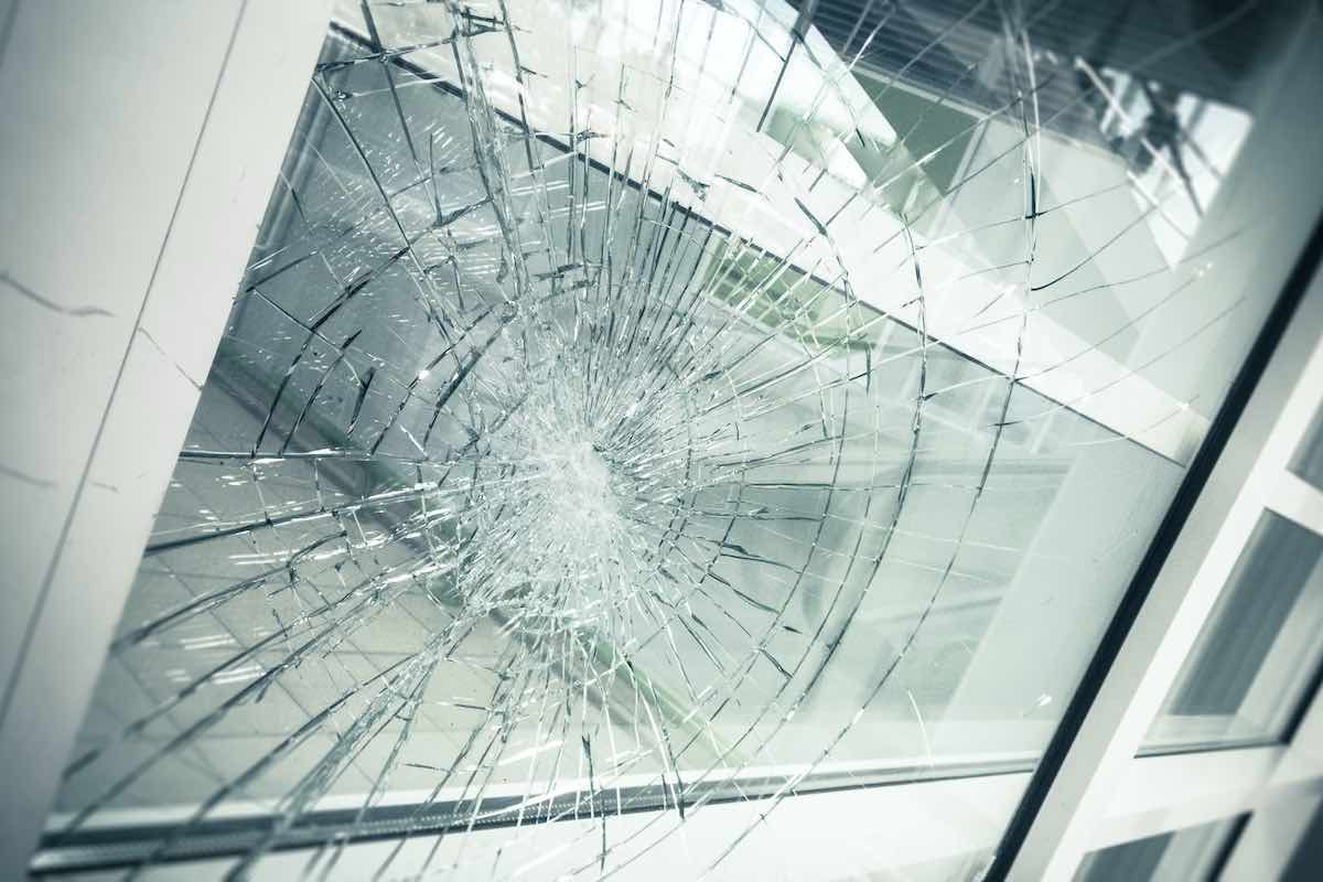 24 Hour Emergency Glaziers